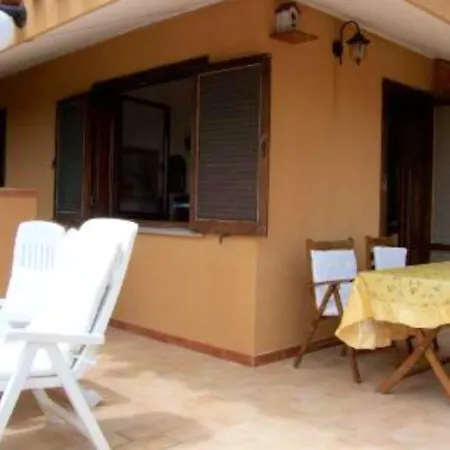 2 Bedrooms House At Costa Rei 300 M Away From The Beach With Sea View And Terrace 펜션 무라베라