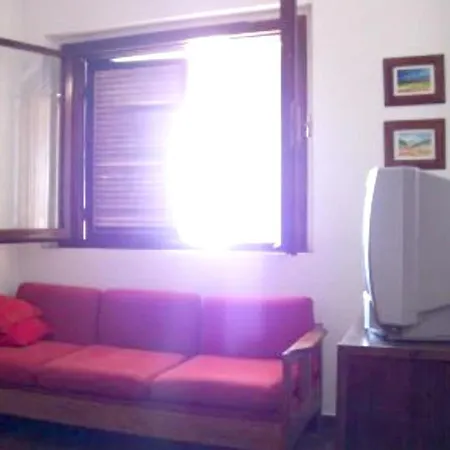 2 Bedrooms House At Costa Rei 300 M Away From The Beach With Sea View And Terrace 펜션