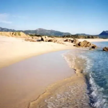 2 Bedrooms House At Costa Rei 300 M Away From The Beach With Sea View And Terrace 펜션 무라베라