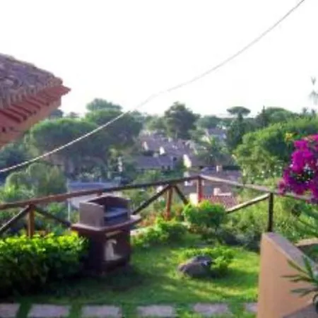펜션 2 Bedrooms House At Costa Rei 300 M Away From The Beach With Sea View And Terrace 무라베라